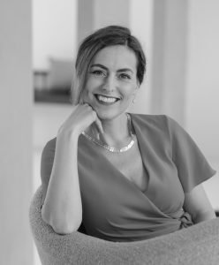 Dr. Els van der Helm